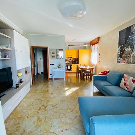 Myhouse Lägenhet Sulzano Exteriör bild